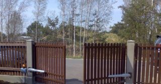 Купить распашные ворота из штакетника Черкесск, цена от 2710 руб.